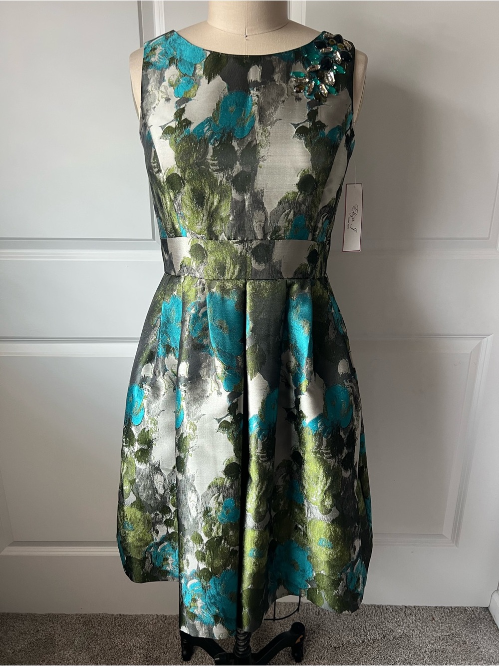 New Sleeveless Teal & Silver Floral Fit-and-Flare Jacquard Dress